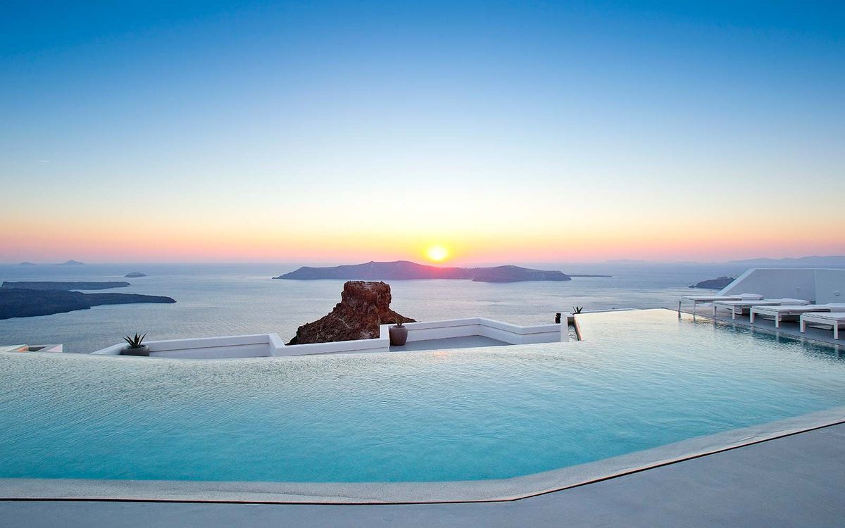 Grace Santorini Hotel Infinity Pool
