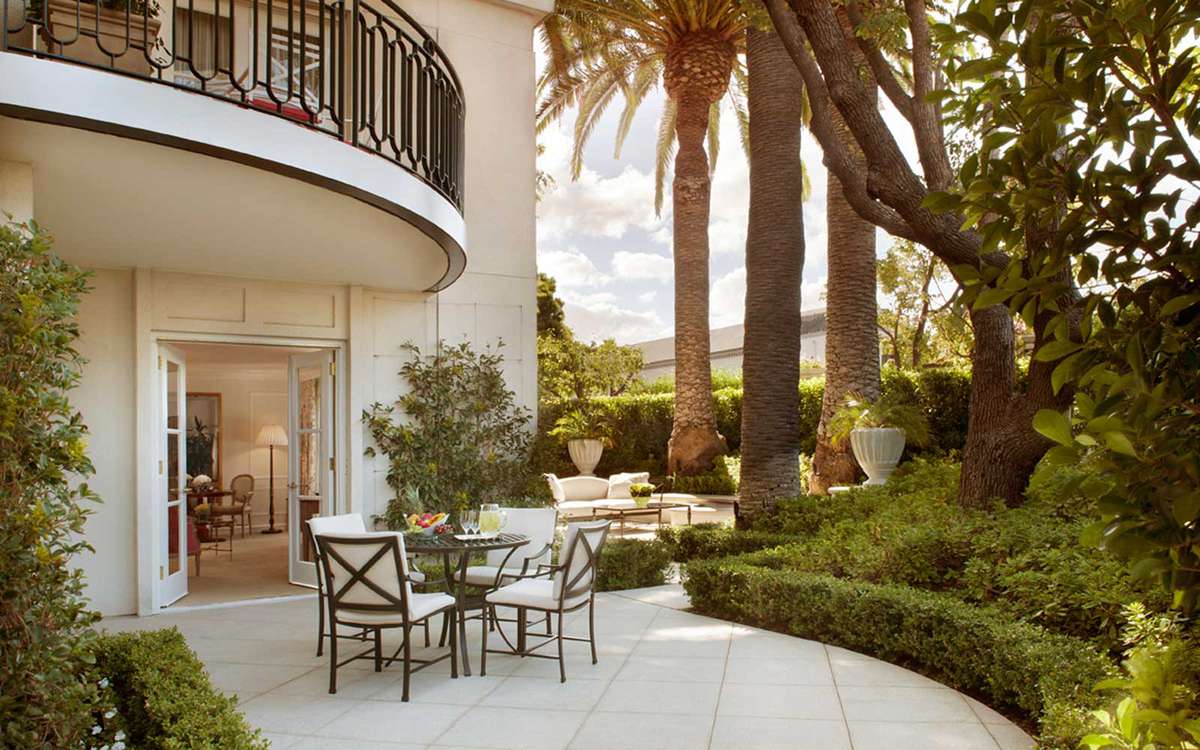 The Peninsula Beverly Hills Hotel in Greater LA