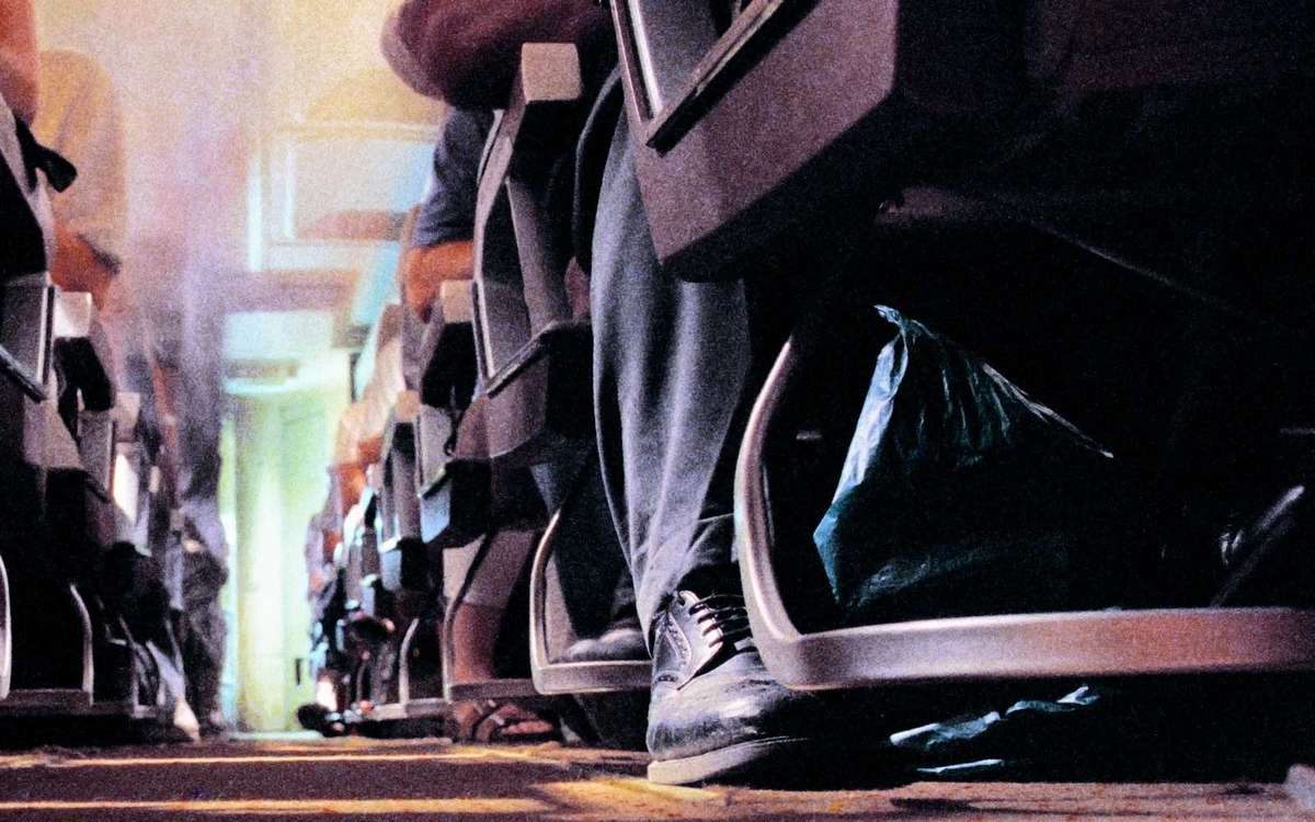Why Your Ankles Swell on Planes