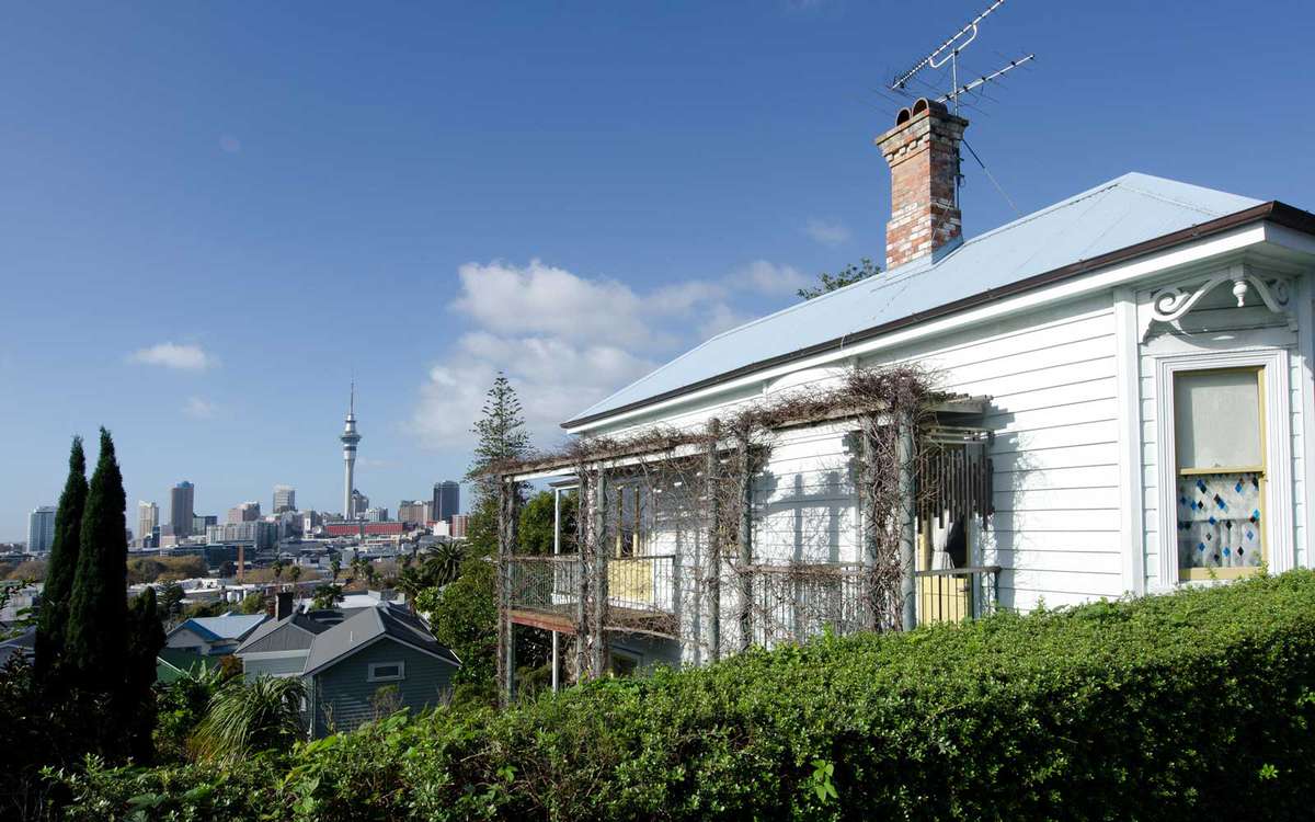 A colonial cottage house in Ponsonby.