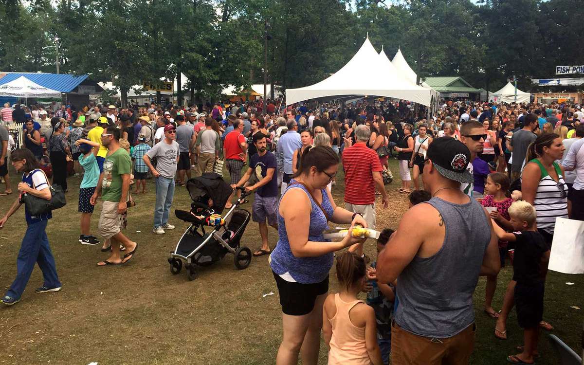 Winona Peach Festival, Winona, Ontario - August 25-27