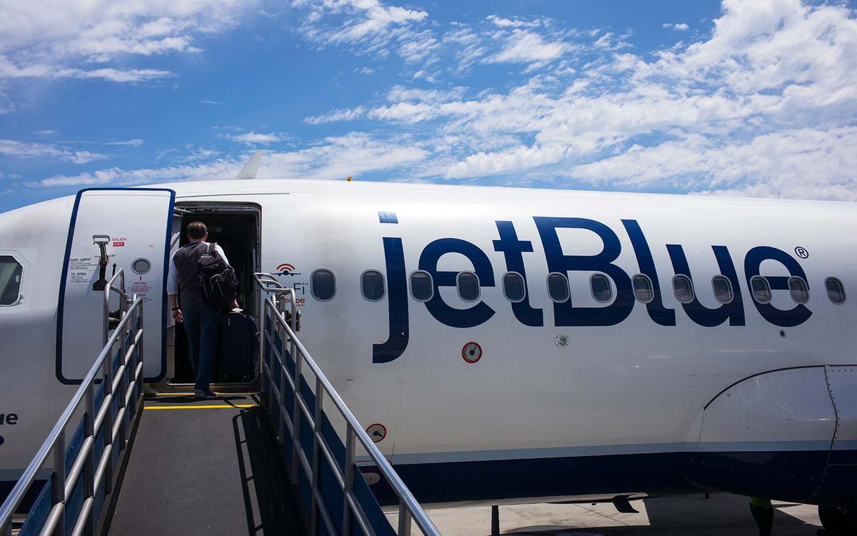 jetblue airlines airplane volunteer passenger flight