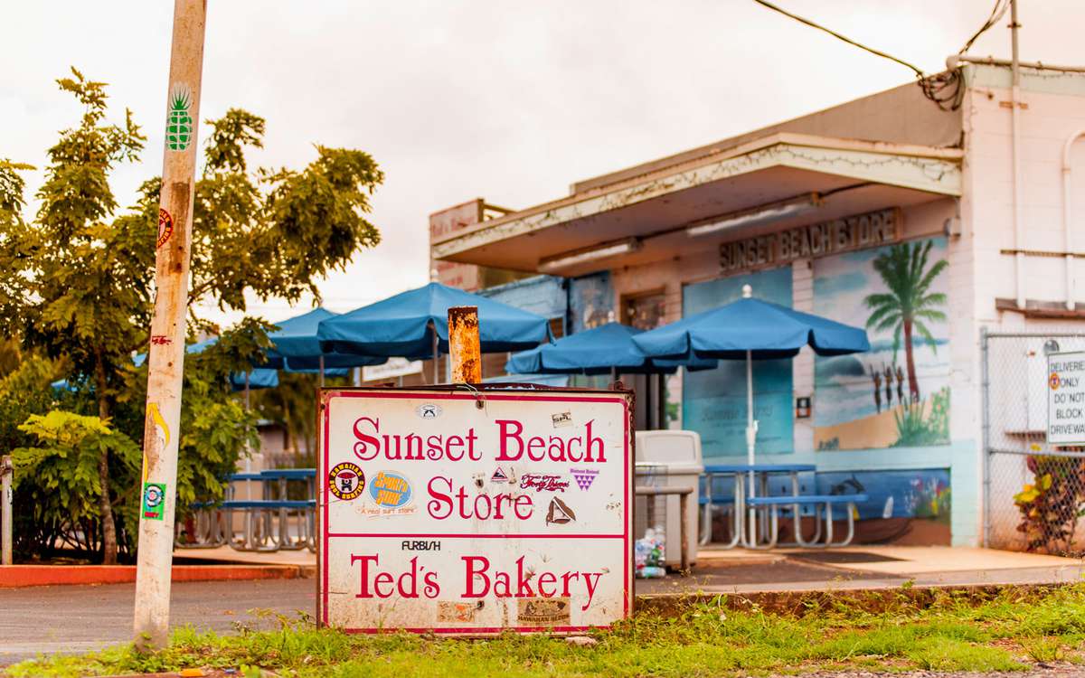 Ted's Bakery in Oahu