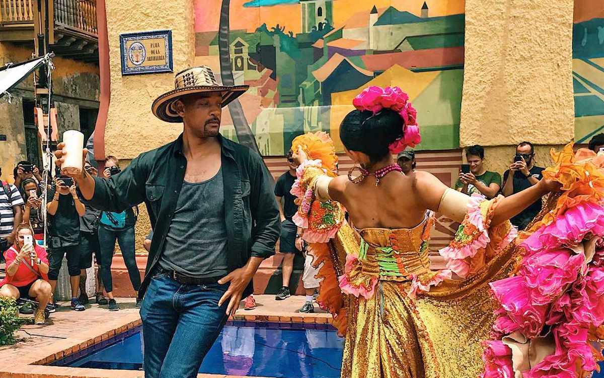 Will Smith dancing in Colombia