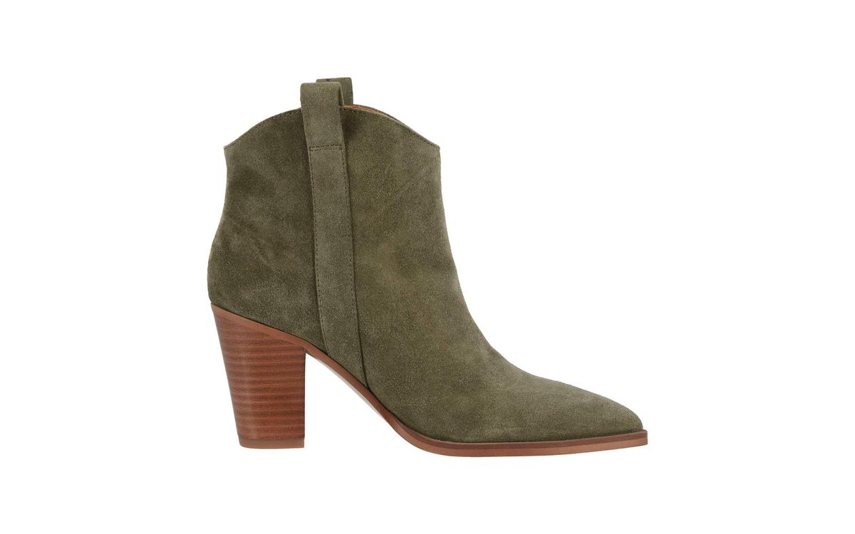 suede green boots meghan markle