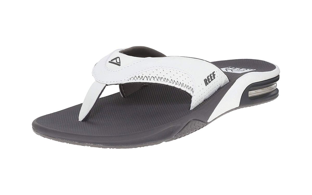 Best sandals for men Slides Clogs Leather सैंडल फॉर मेन 2022