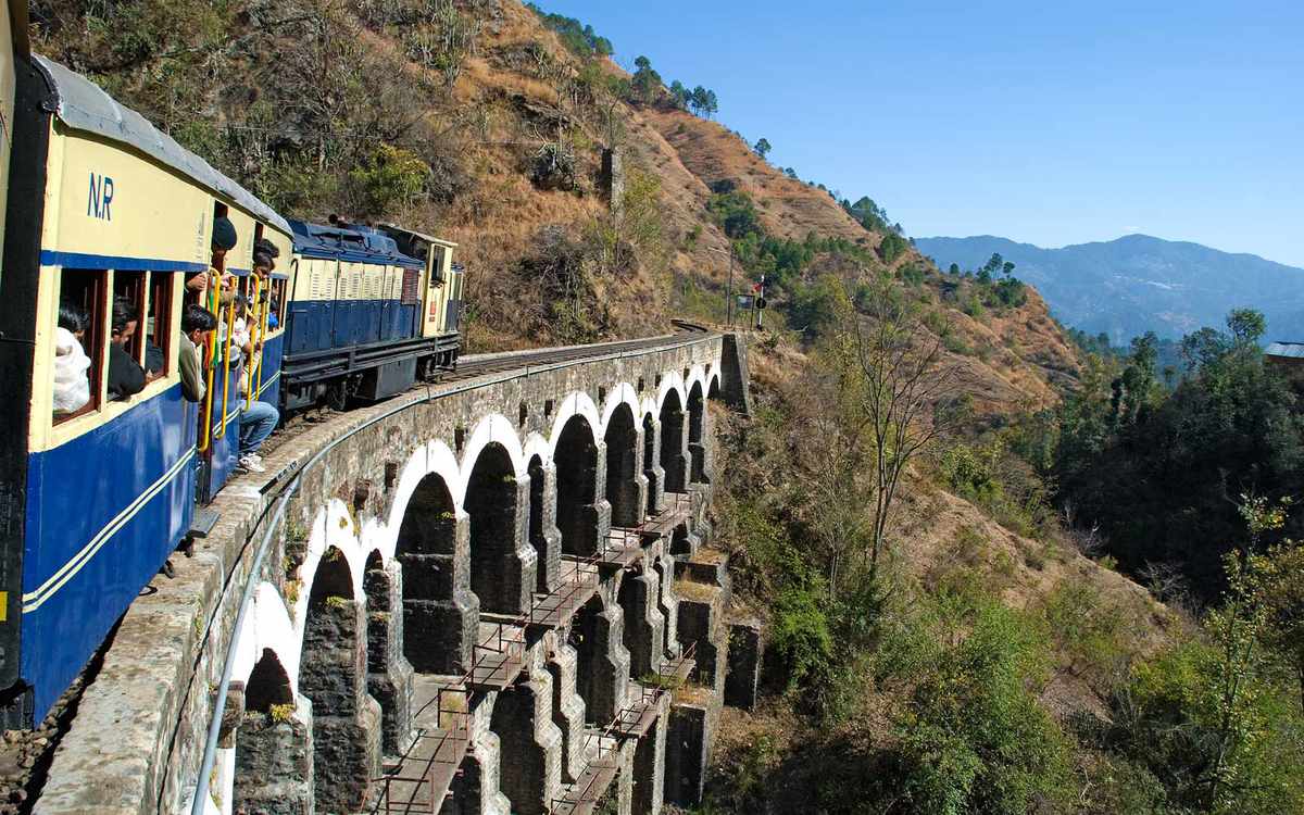 India Himachal Pradash - Kalka-Shimla narrow gauge train
