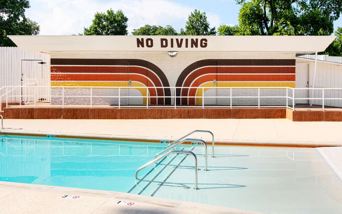 Dive Motel Pool