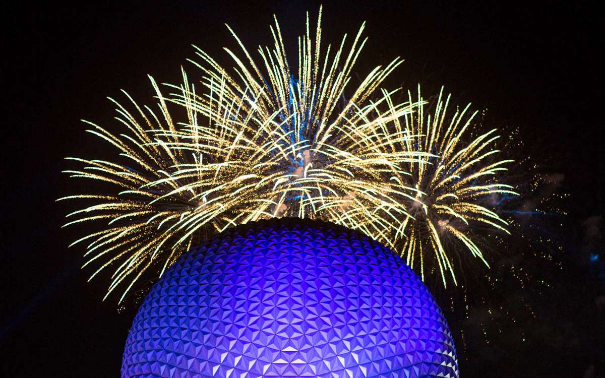 Disney World Epcot's new fireworks display