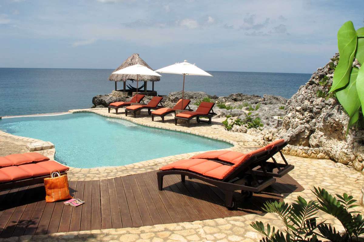 Pool at the Tensing Pen resort in Jamaica