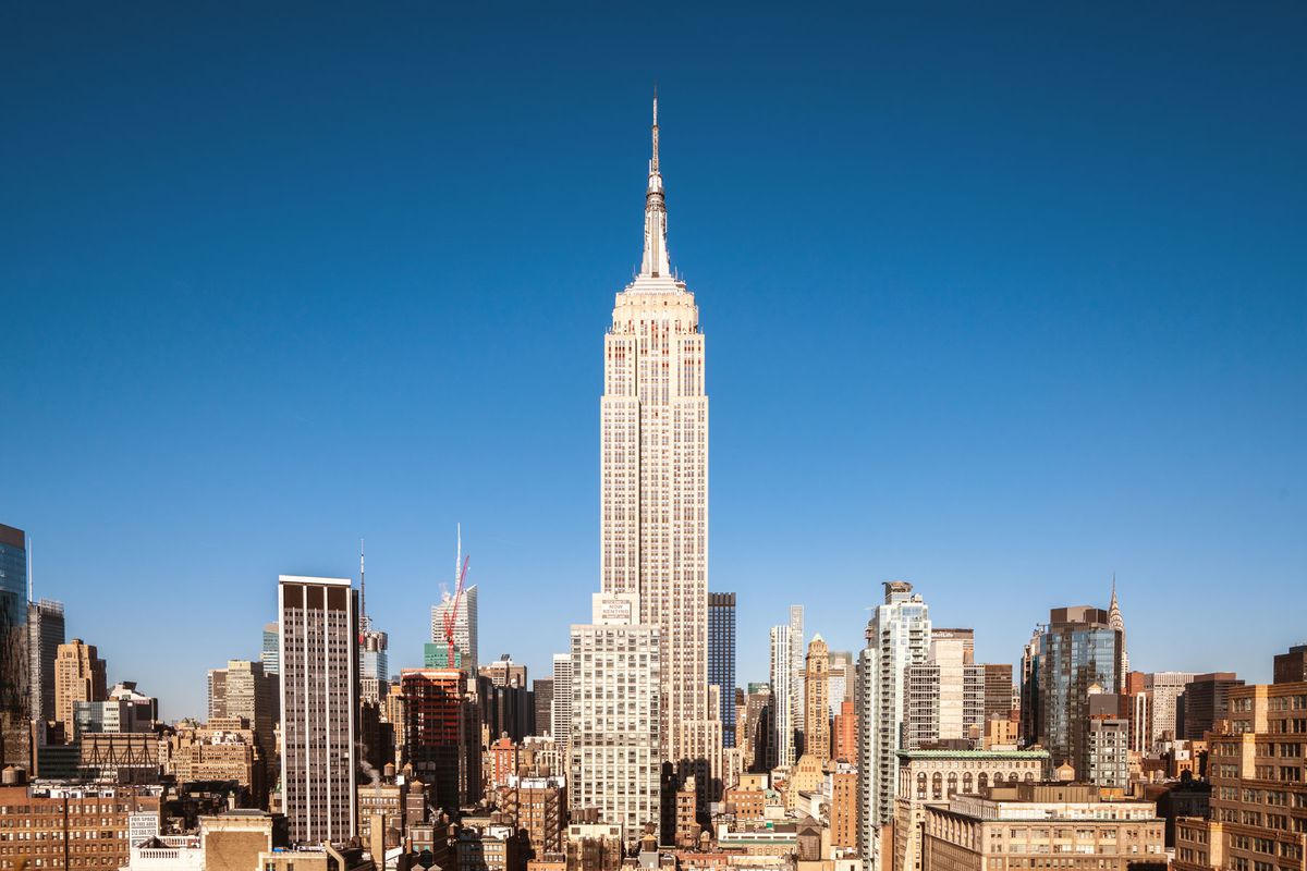 Empire State building in Midtown Manhattan