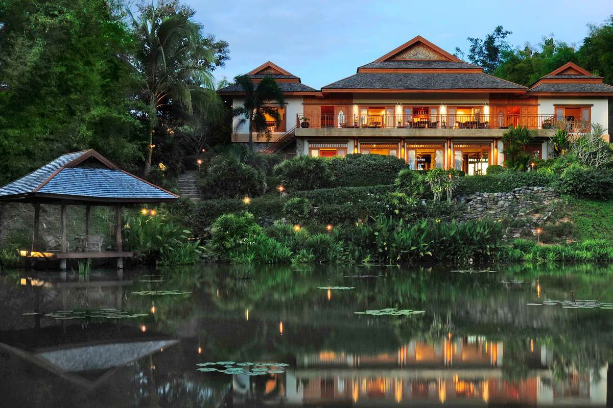 Baan Sak Tong Villa