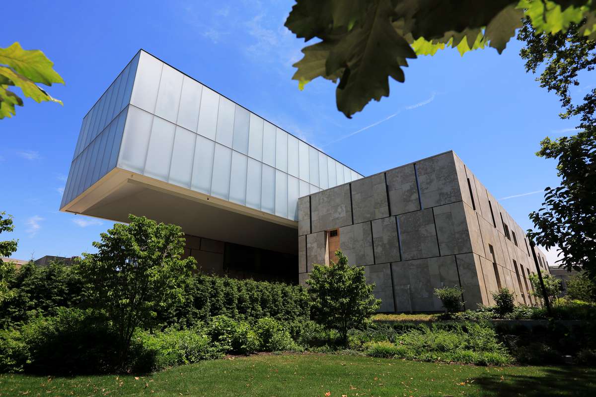 The exterior view of Barnes Foundation.