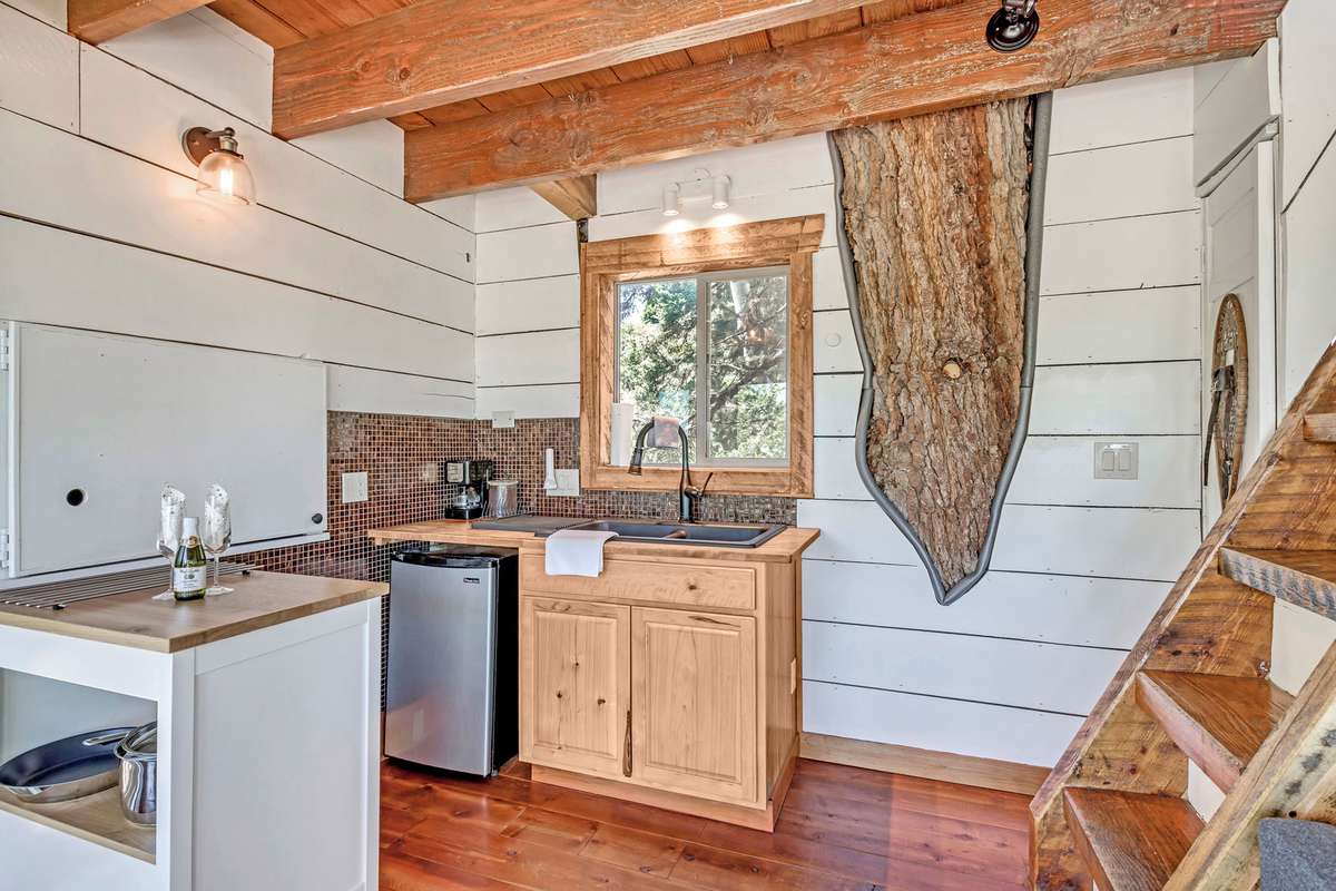 Utah treehouse airbnb