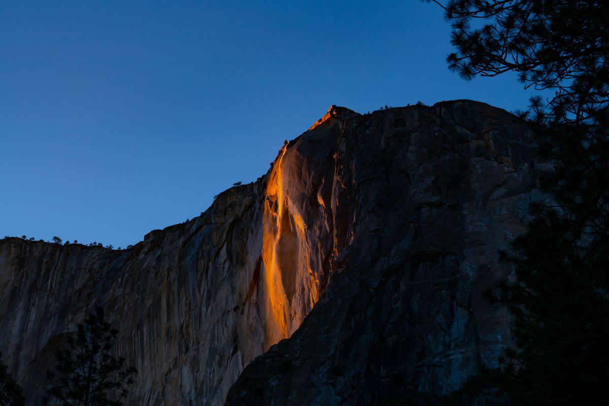 Yosemite Firefall, See Stunning Photos: 'Firefall'-Yosemite National Park, follow News Without Politics, NWP, top unbiased news without bias, California, environmental news no bias