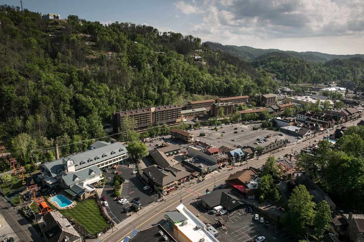 Gatlinburg, Tennessee. Situated near the entrance to Great Smoky Mountains National Park