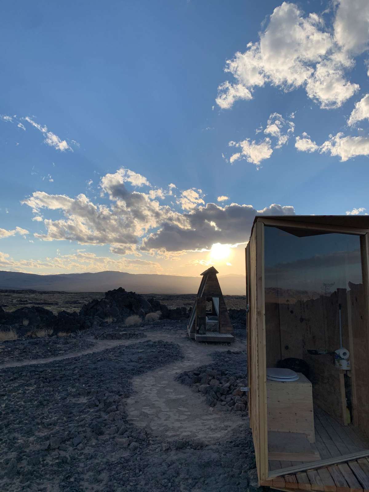 Volcanic Off-Grid Log Cabin Airbnb in Newberry Springs, California