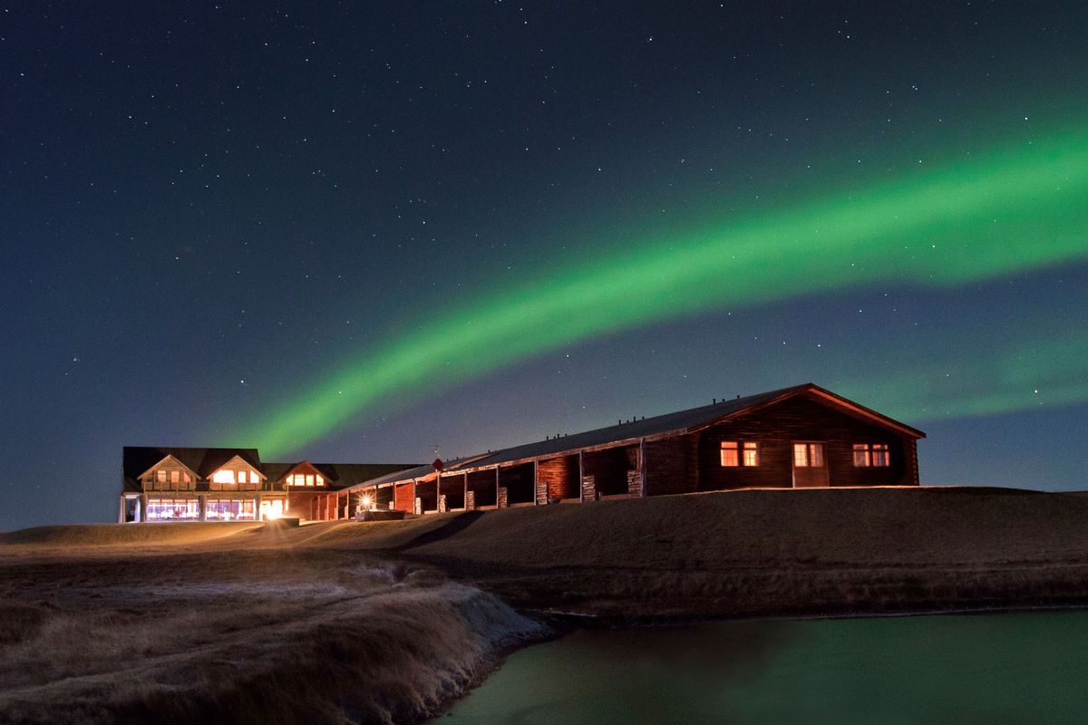 Northern lights and exterior of Hotel Rangá