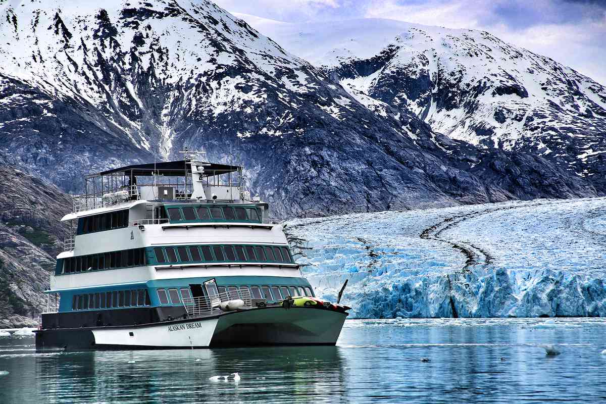 Alaskan Dream ship by Alaskan Dream Cruises