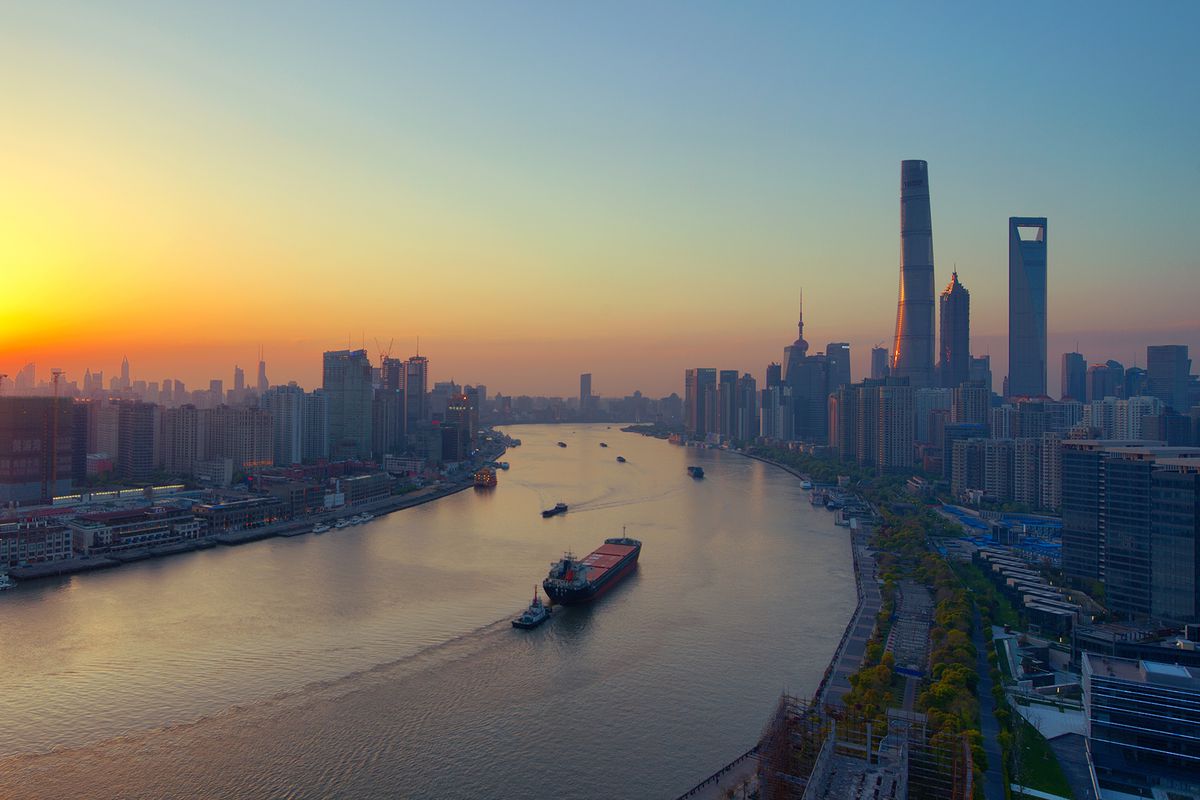 the sunset of the Huangpu River