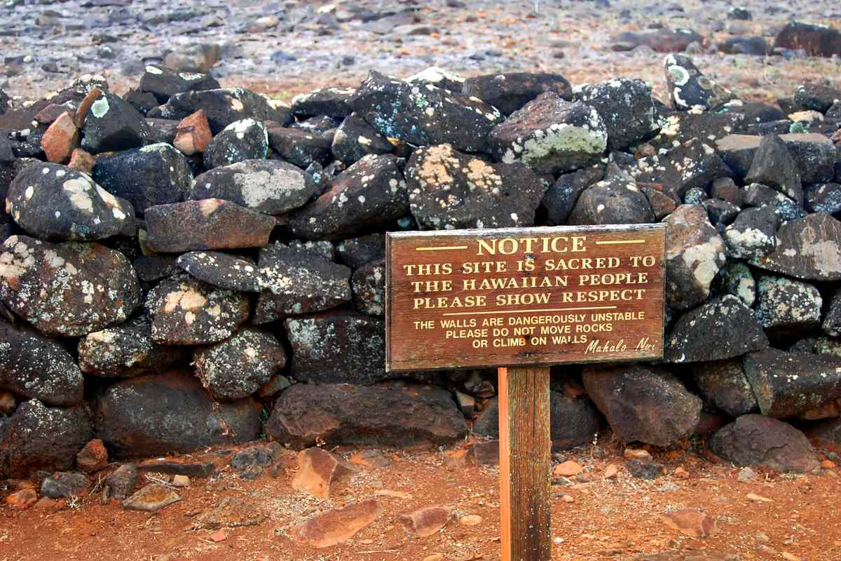 Poli'ahu Helau Sacred Site on Kauai