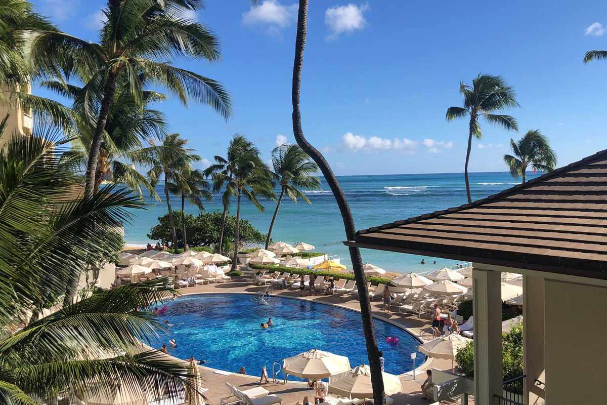 The pool at Halekulani, voted one of the best resorts and hotels in Hawaii