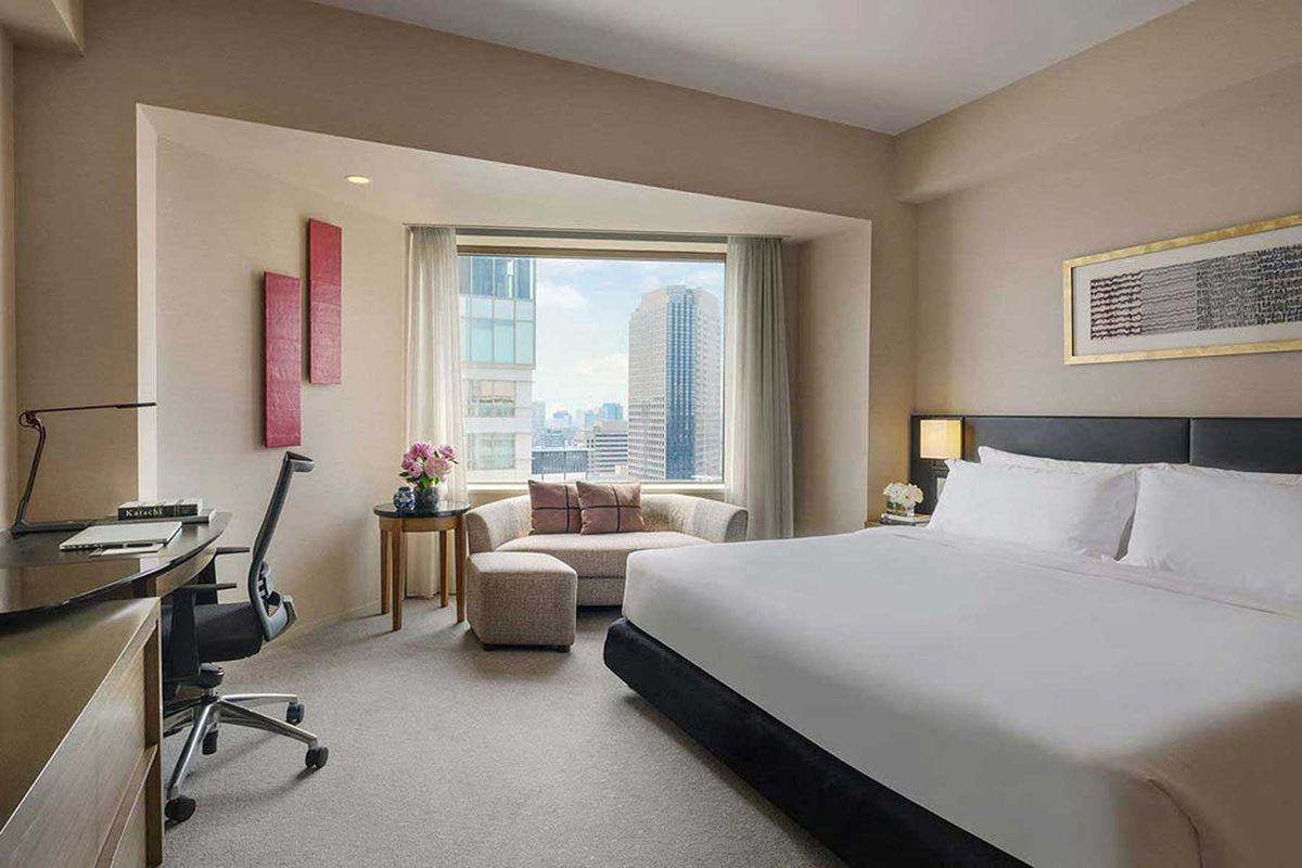 Guest room at the ANA InterContinental Tokyo, voted one of the best hotels in Tokyo
