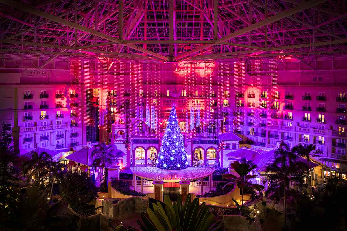 Gaylord Palms Resort & Convention Center decorated for Christmas