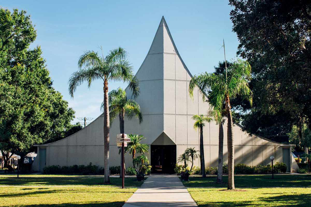 Exterior of the St Paul Lutheran Church in Sarasota, Florida