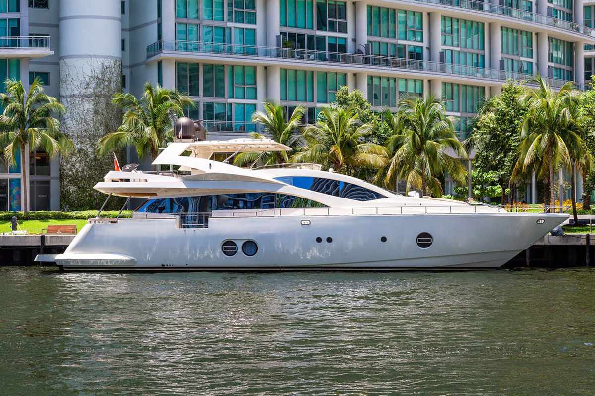 Miami Yacht with luxury interiors