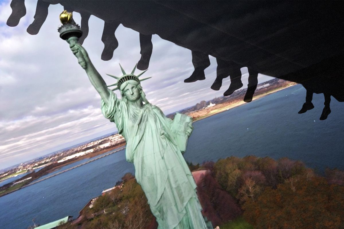 Ride Rendering over the statue of liberty during RiseNY
