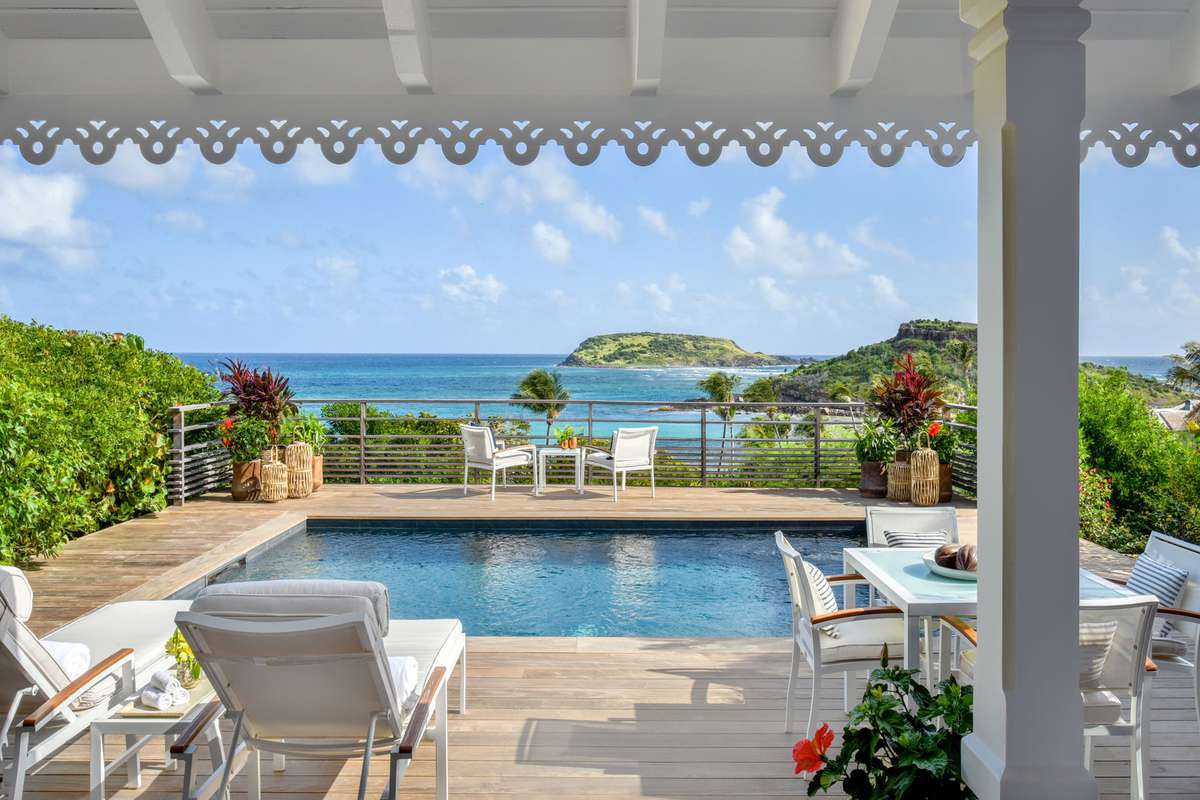 Interiors and exteriors of Rosewood Le Guanahani St. Barth