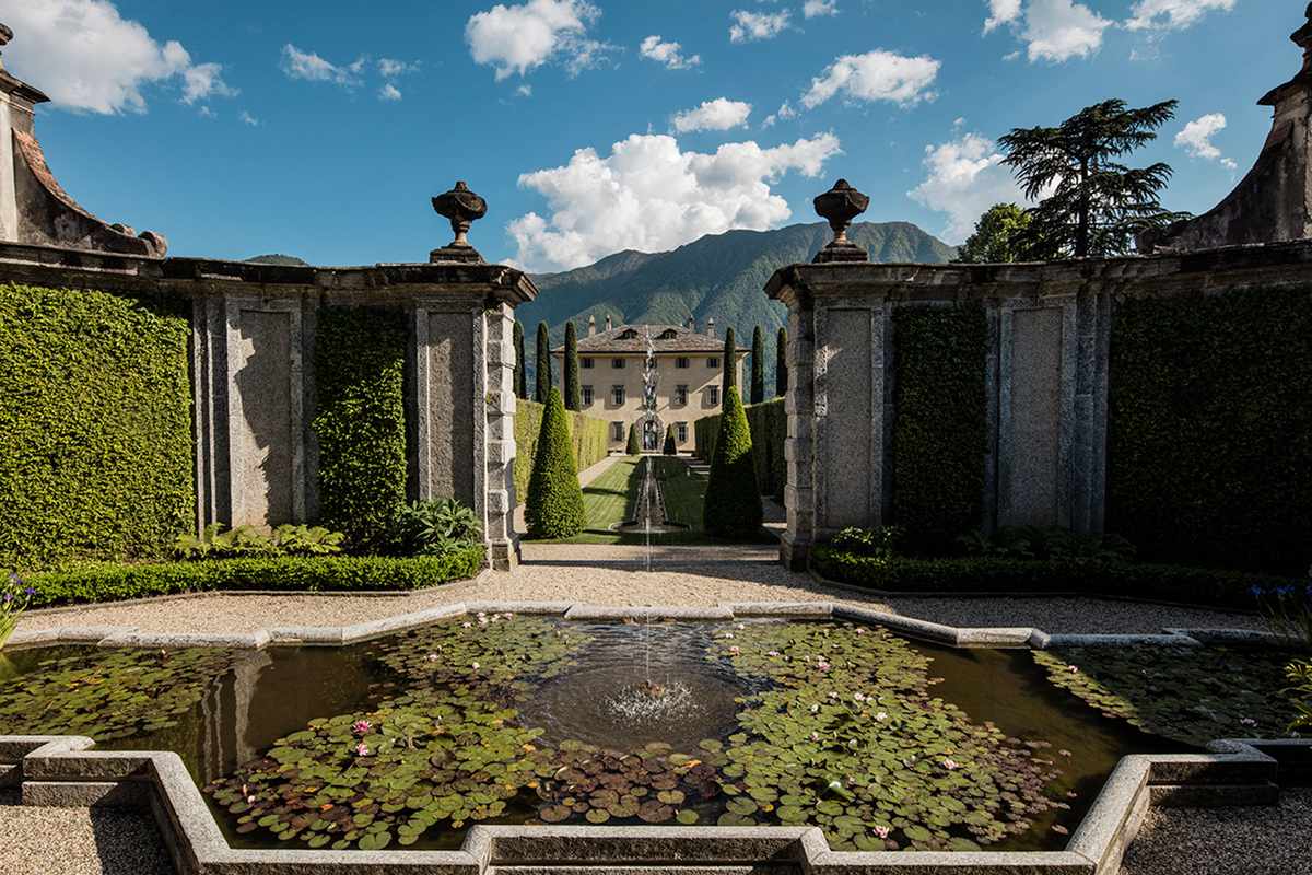 The fountain at Villa Balbiano: The “House of Gucci” on Lake Como