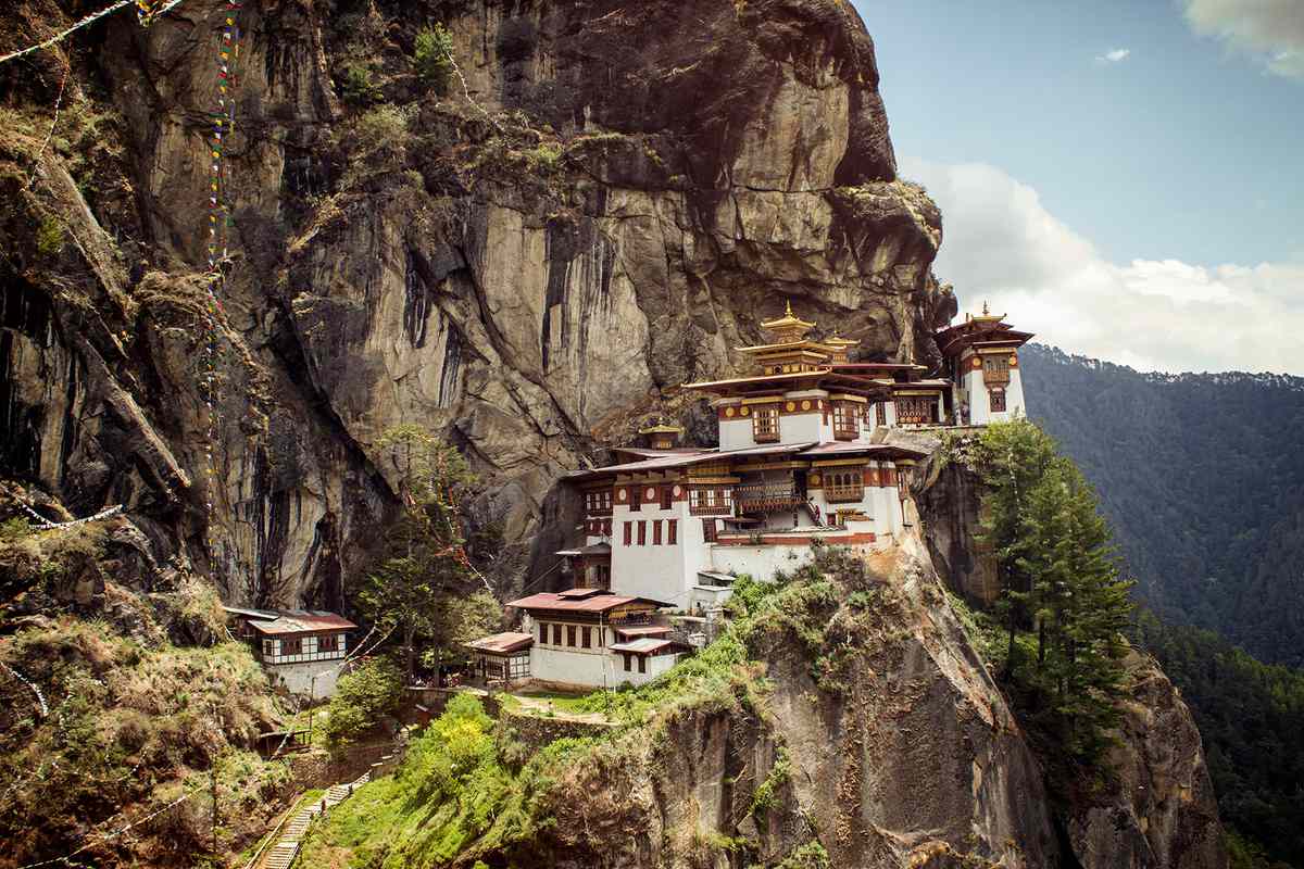 Bhutan Paro Valley Tigers Nest Monastery Mountain Cliff