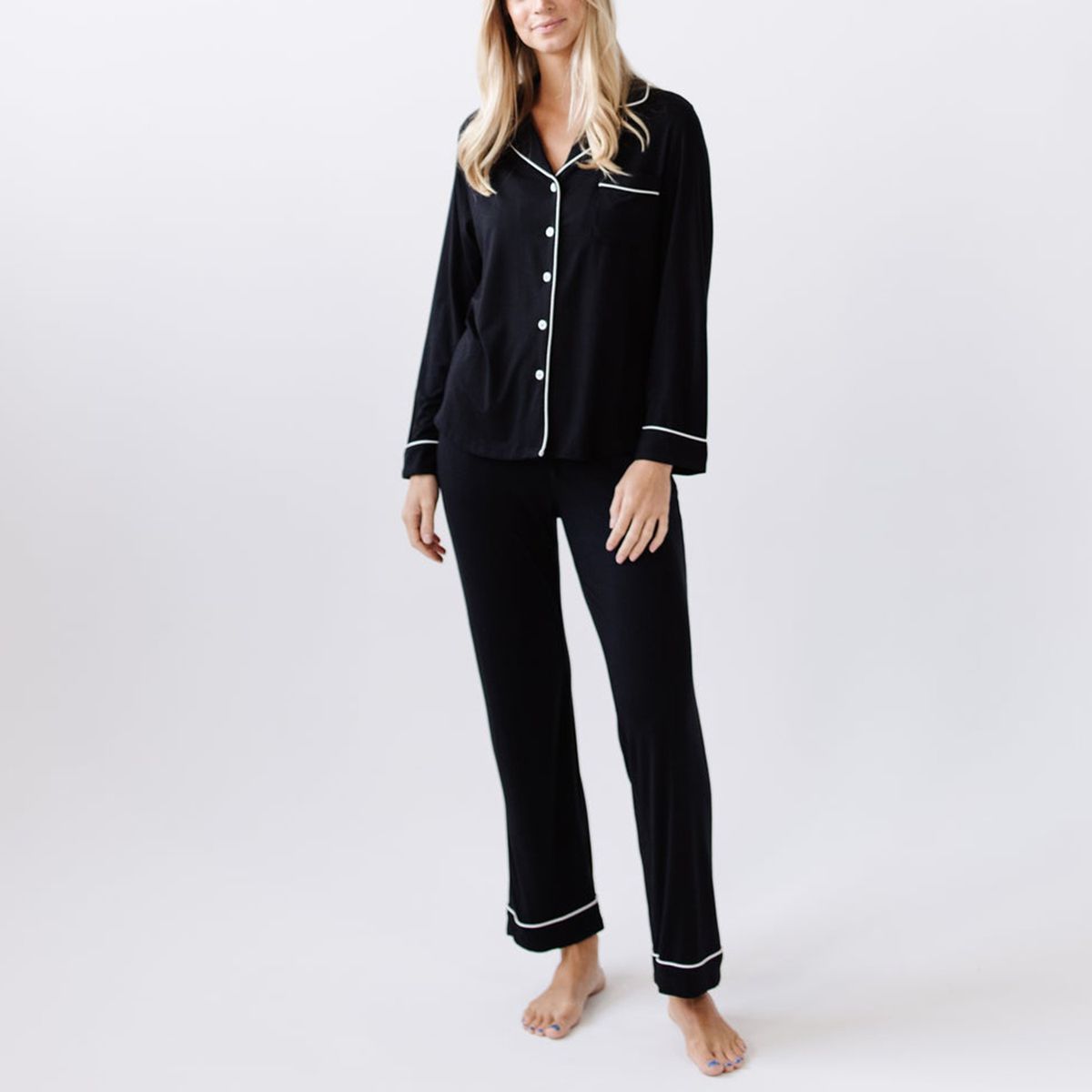 Cozy Earth Women's Long Sleeve Stretch-Knit Bamboo Pajama Set in Black