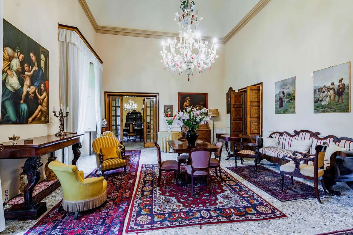 Castello Acireale Italy, interior and exterior images of the house that appeared in The Godfather movie