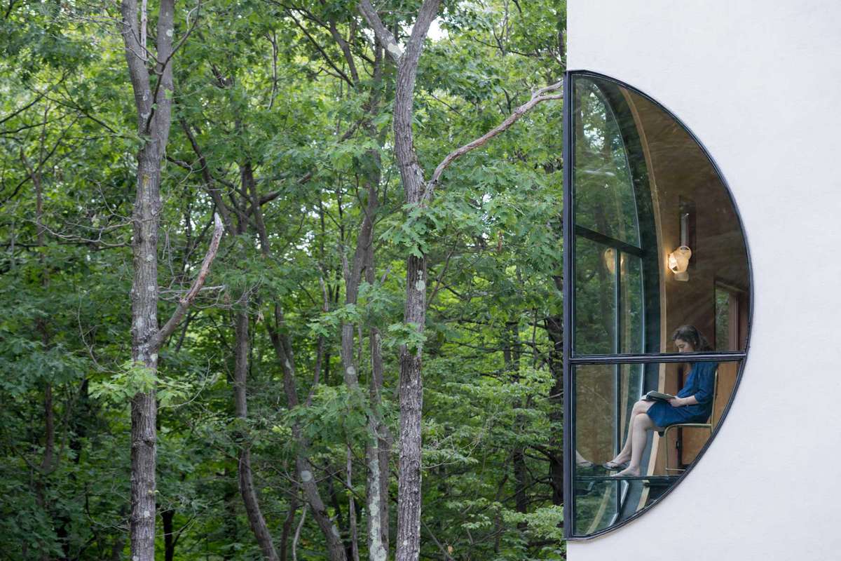 Architect Steven Holl's Hudson Valley Airbnb in Rhinebeck, NY