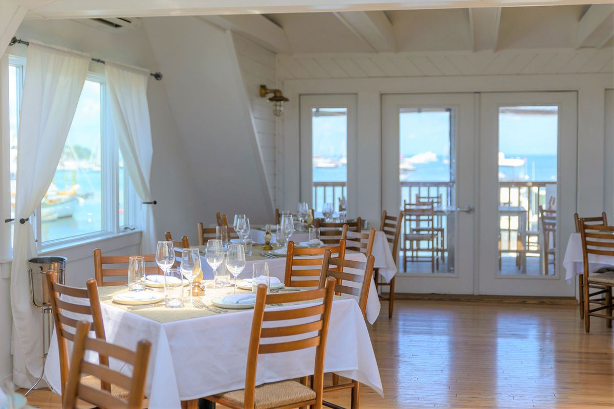 The dining room and view at Garde East in Marthas Vineyard