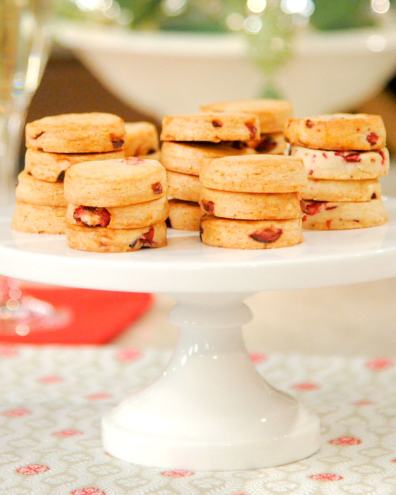 cranberry-cookies-mslb7045.jpg