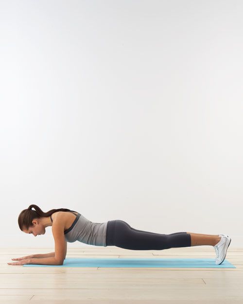 Forearm plank: for abs and shoulders