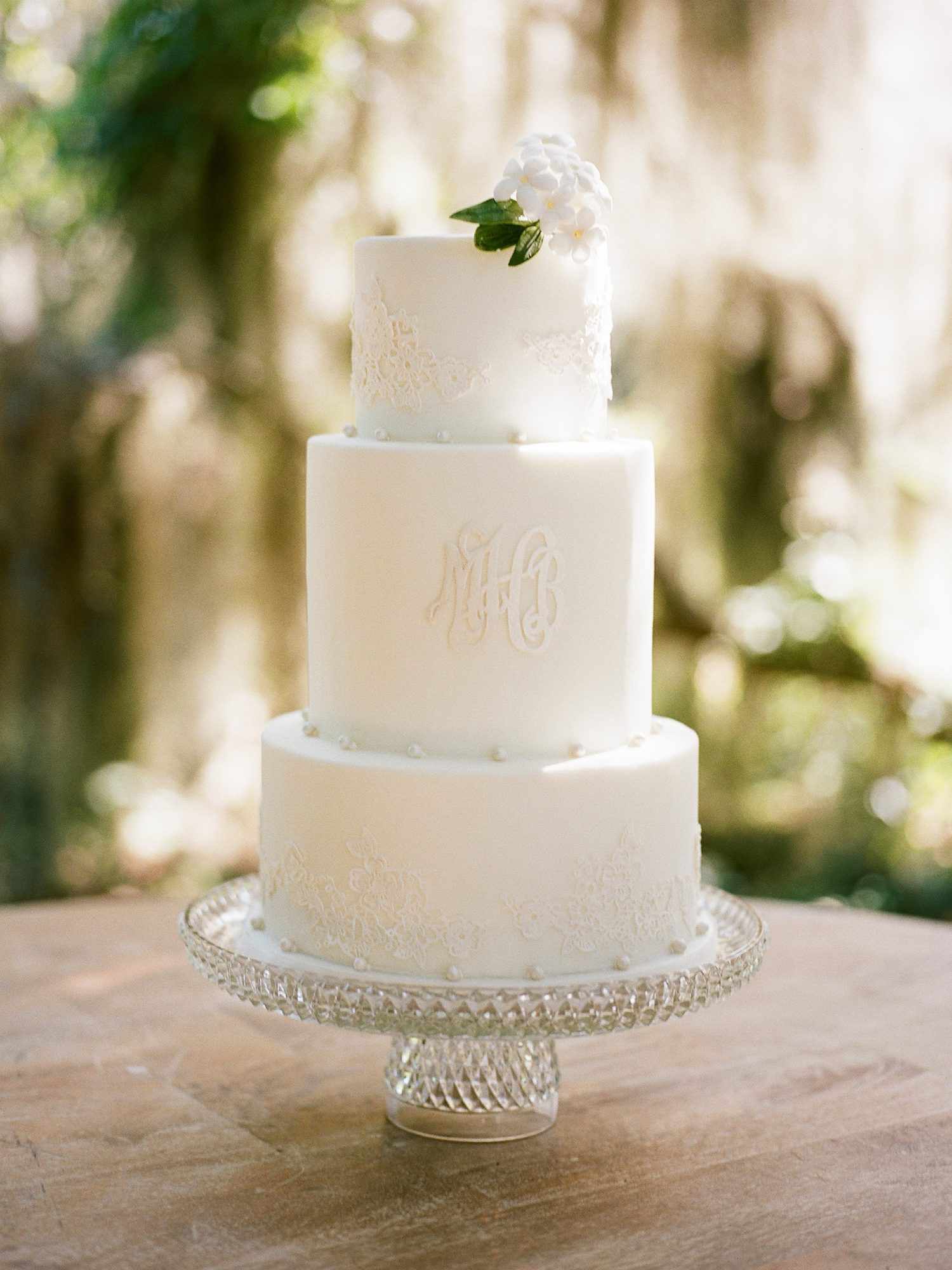 monogram wedding cake davy whitener minette rushing