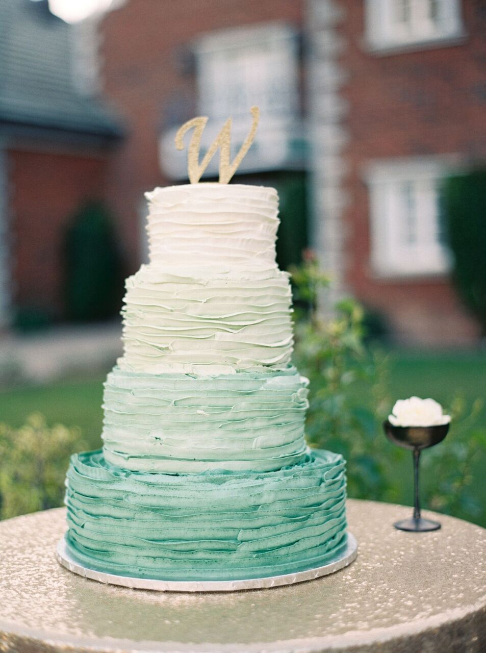 wedding cake toppers nicole berrett photography