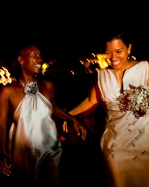 <p>After their wedding came to a close, these two brides beamed as they left together, ready to take on their honeymoon.</p>
                            