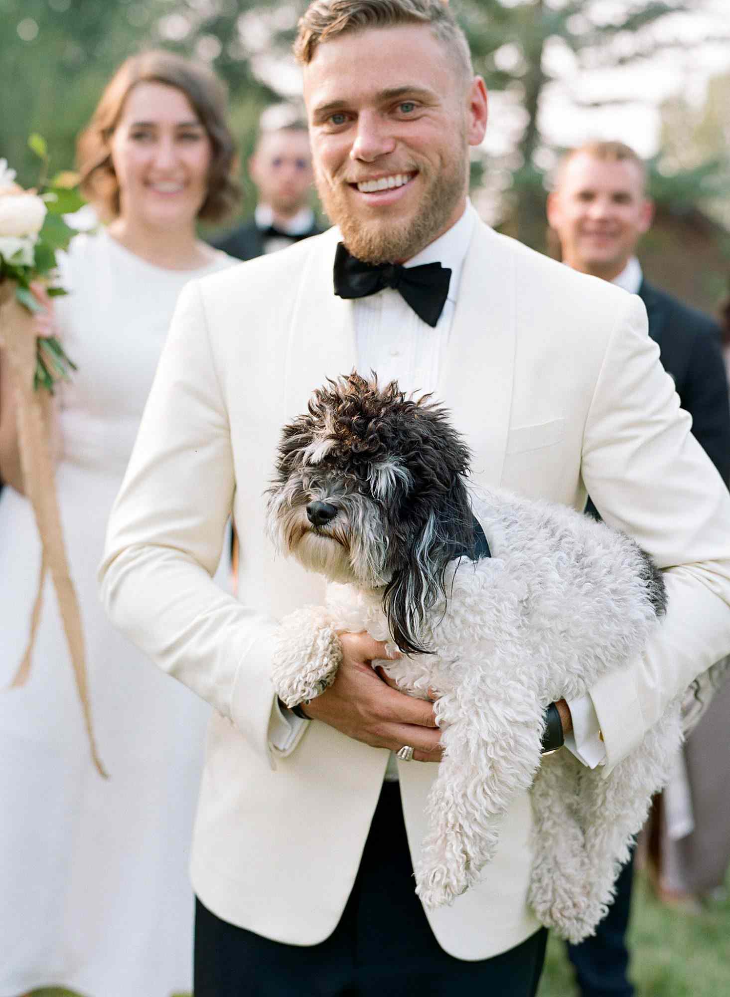 kaitlin jeremy wedding officiant with dog