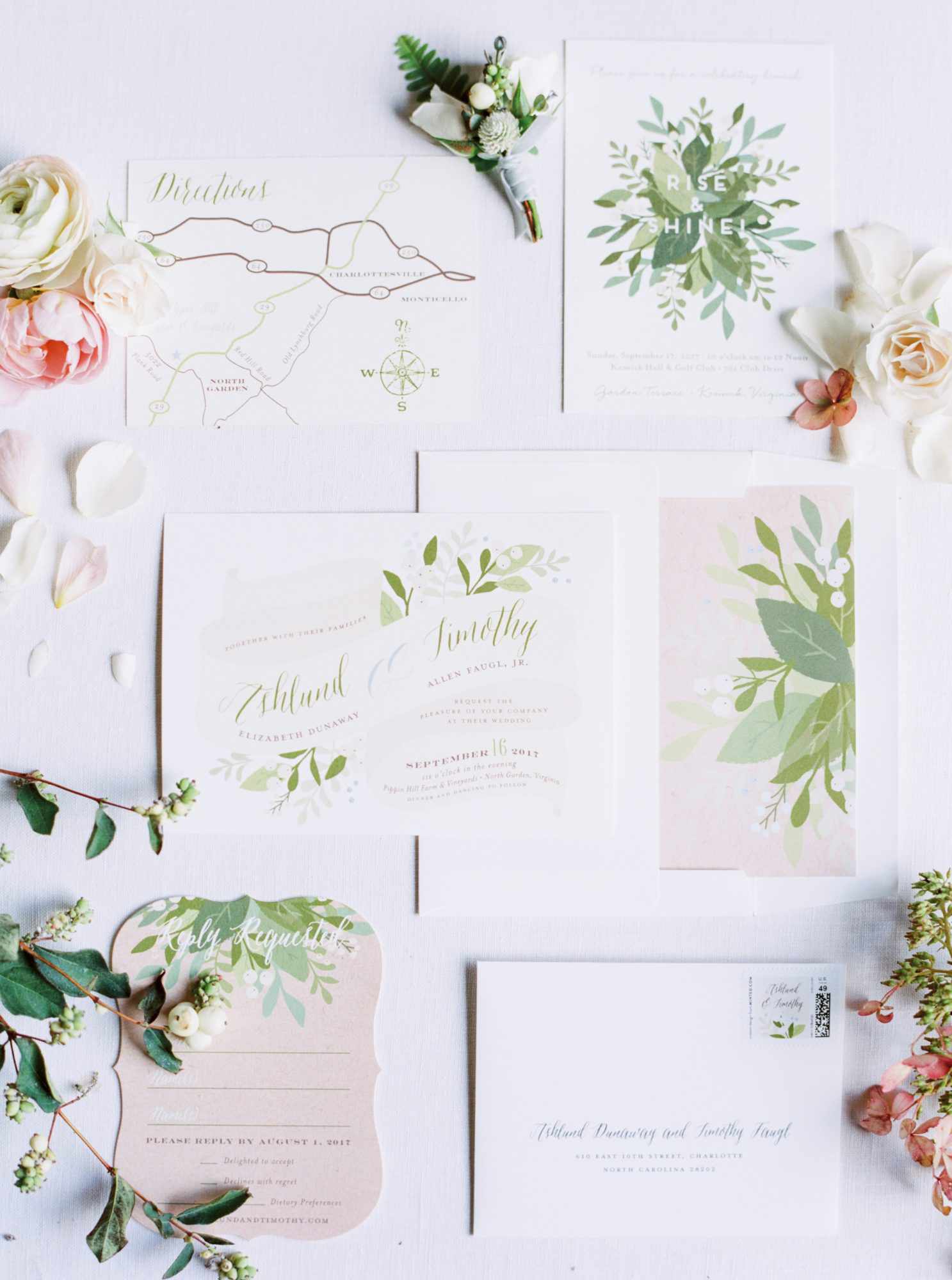 floral stationery with mistletoe