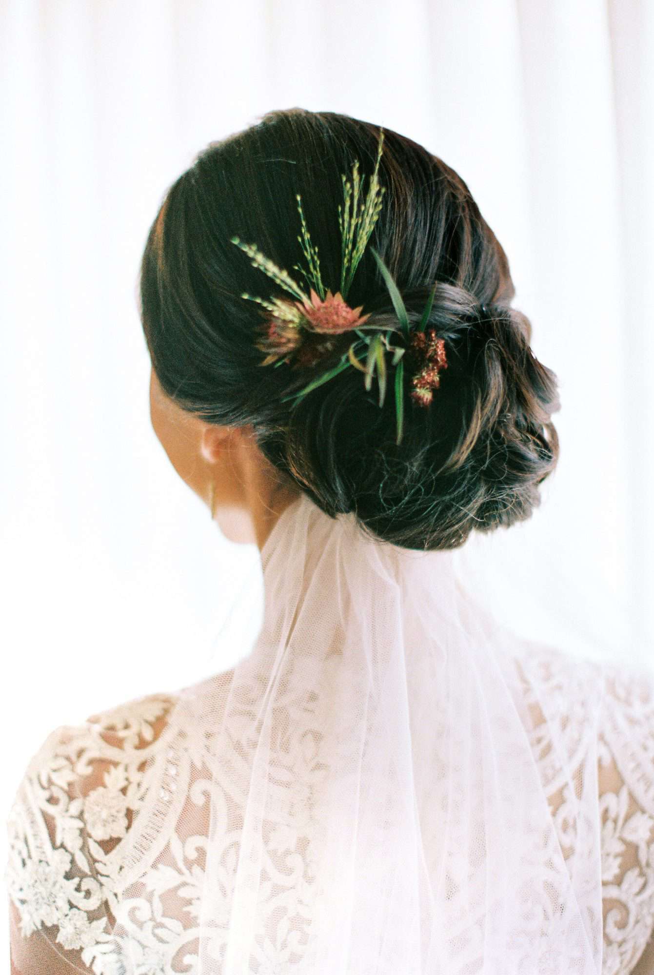 20 Wedding Hairstyles with Flowers | Martha Stewart