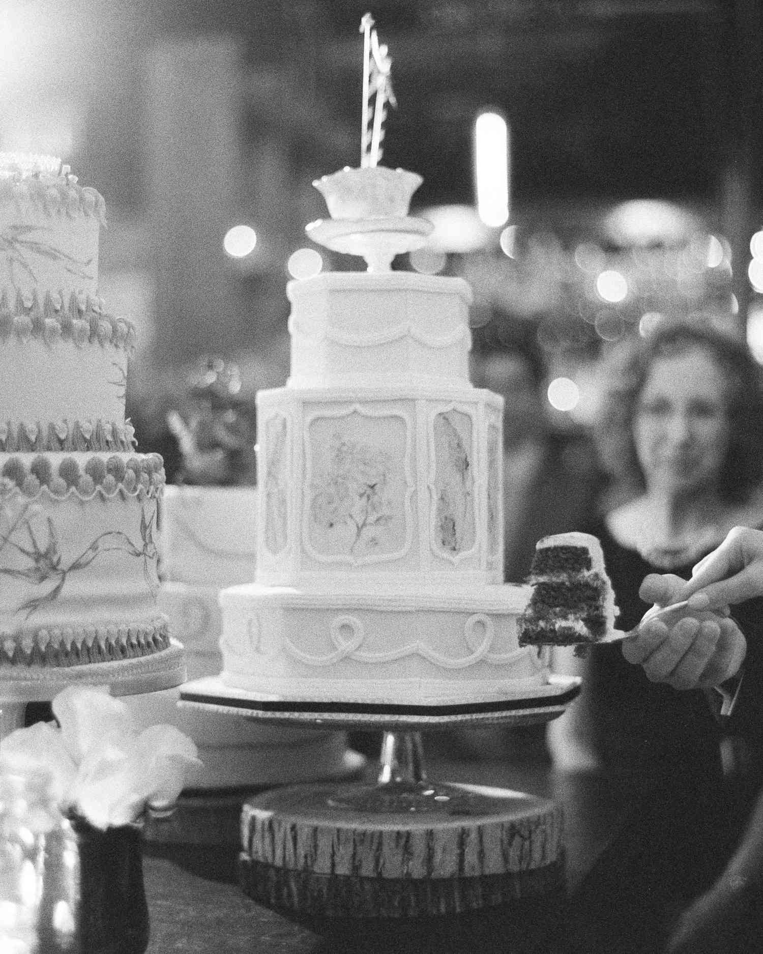 brittany-jeff-wedding-cake-291-s111415-0714.jpg