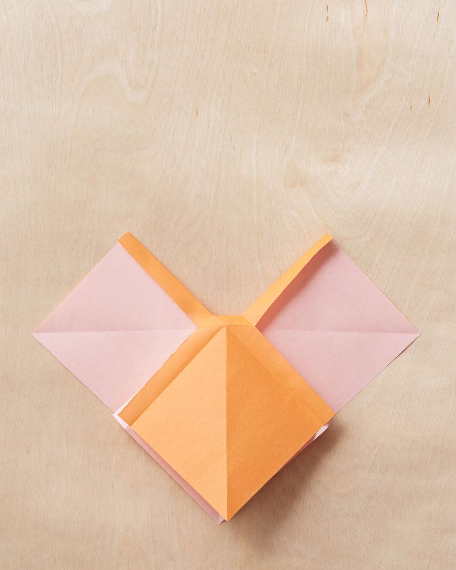origami-bow-11-209-mwd110795.jpg