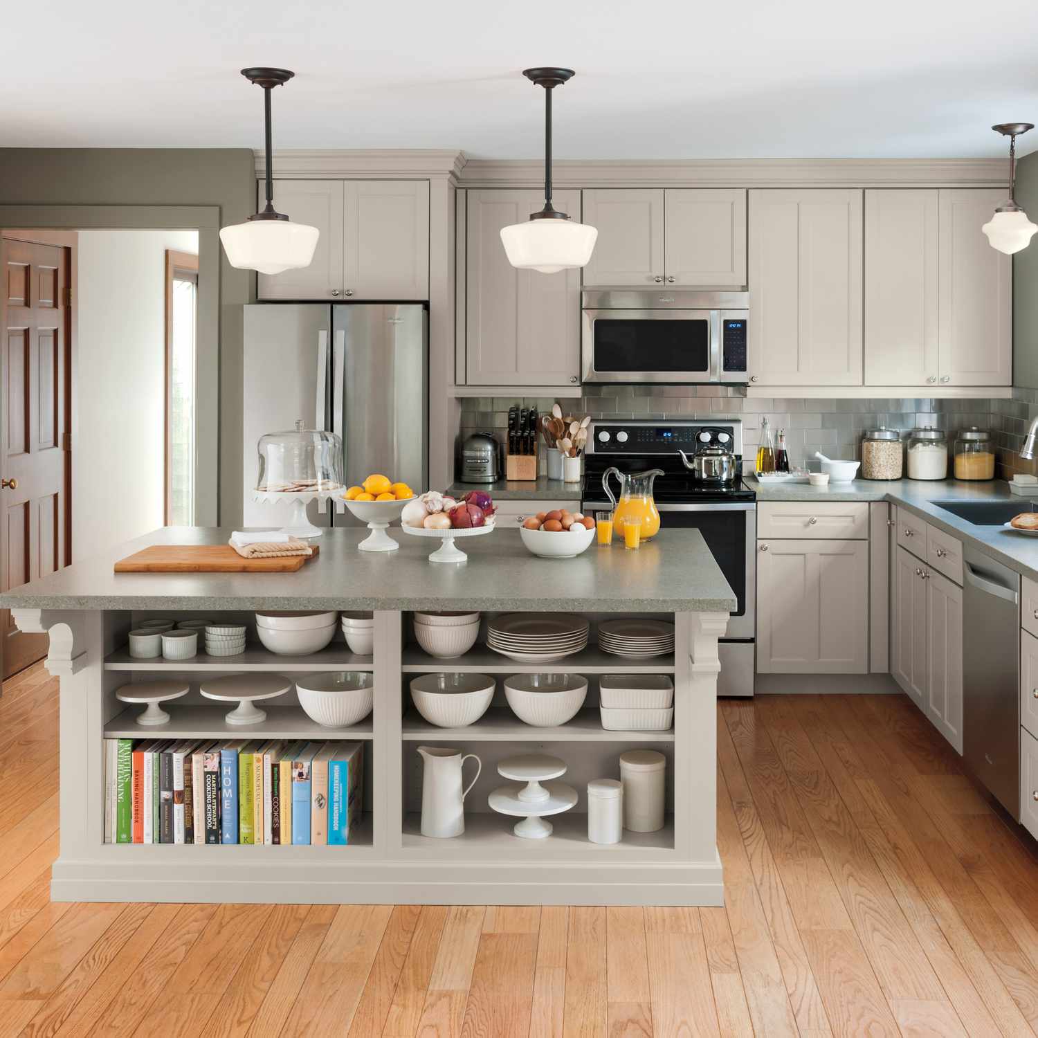 Choosing A Kitchen Island 13 Things You Need To Know Martha Stewart