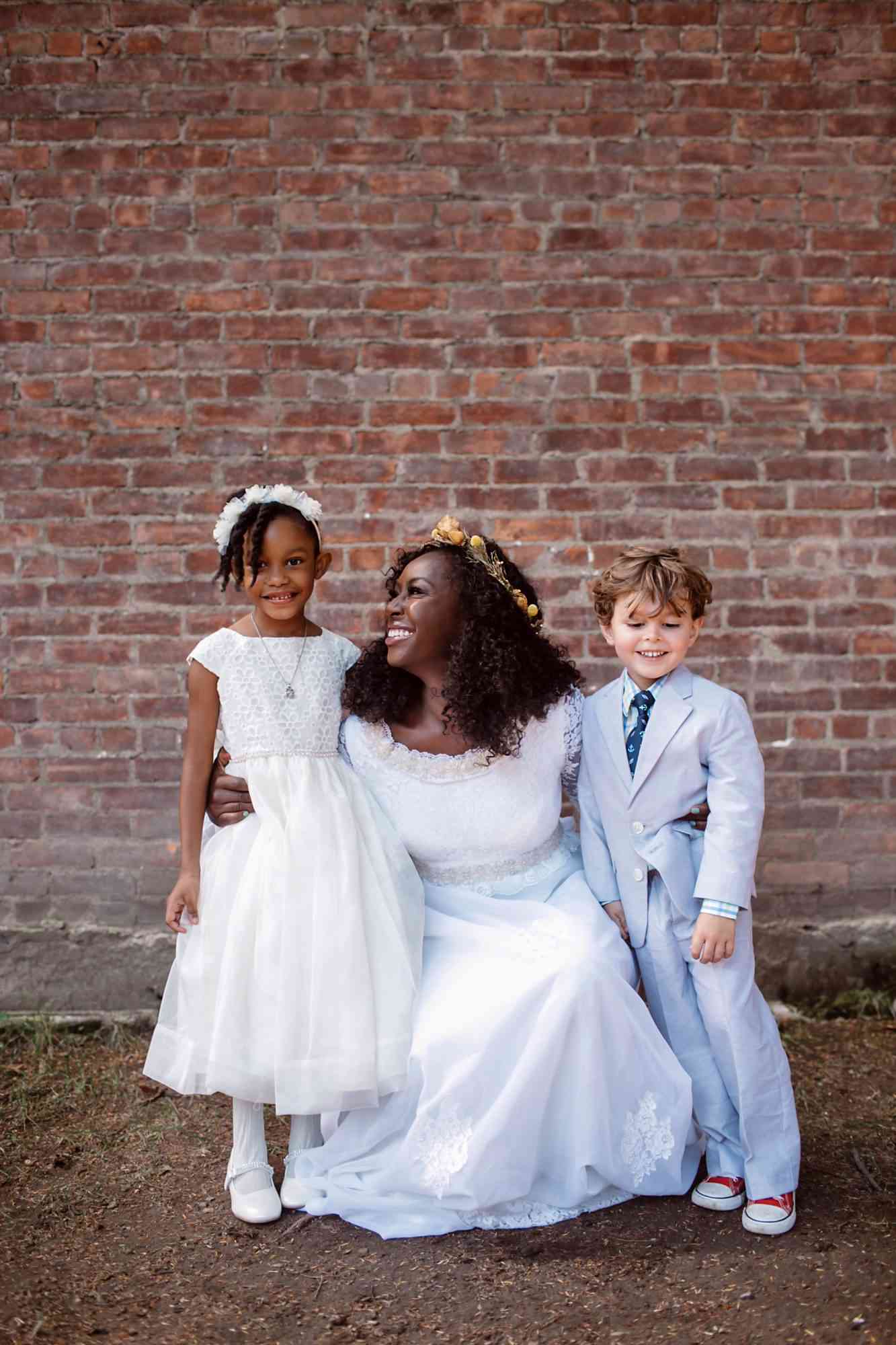 Vasthy mason婚礼新娘带着孩子